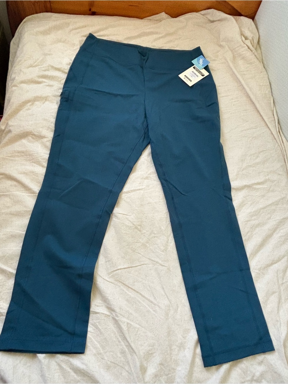 Duluth Trading Co. women NOGA classic Slim Pants Meteor blue Large, 29” inseam